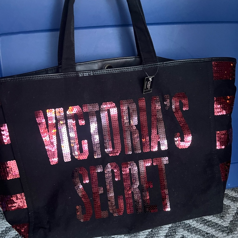Victoria Secret weekend bag